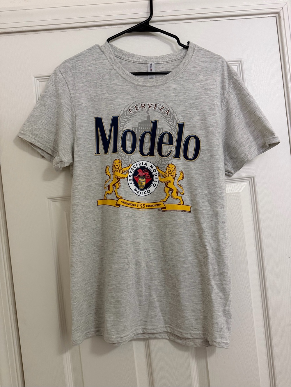 New Modelo Shirt
